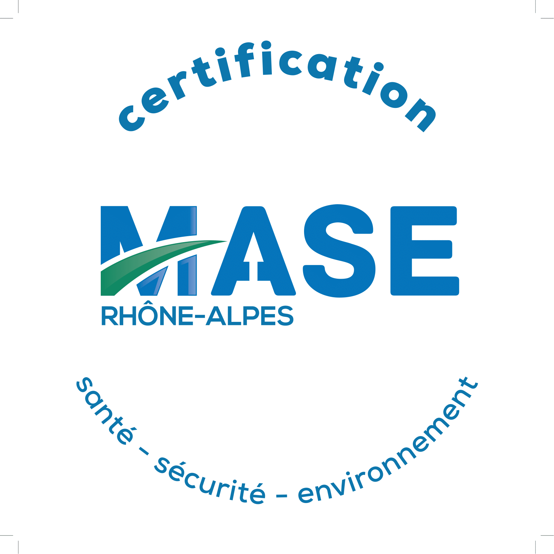 Autocollant fond blanc MASERA-1 Certification MASE Rhône-Alpes de SOA Agencement